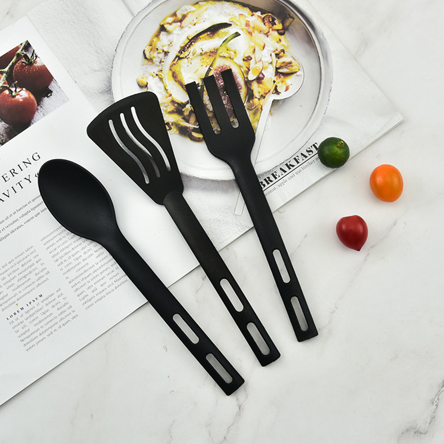 Camping Cooking Gear Set - 3 個ナイロンキッチン用品ヘラスプーン表面フォークナイロンキッチン用品セット子供のためのポータブルキッチンツールピクニックキャンプ用